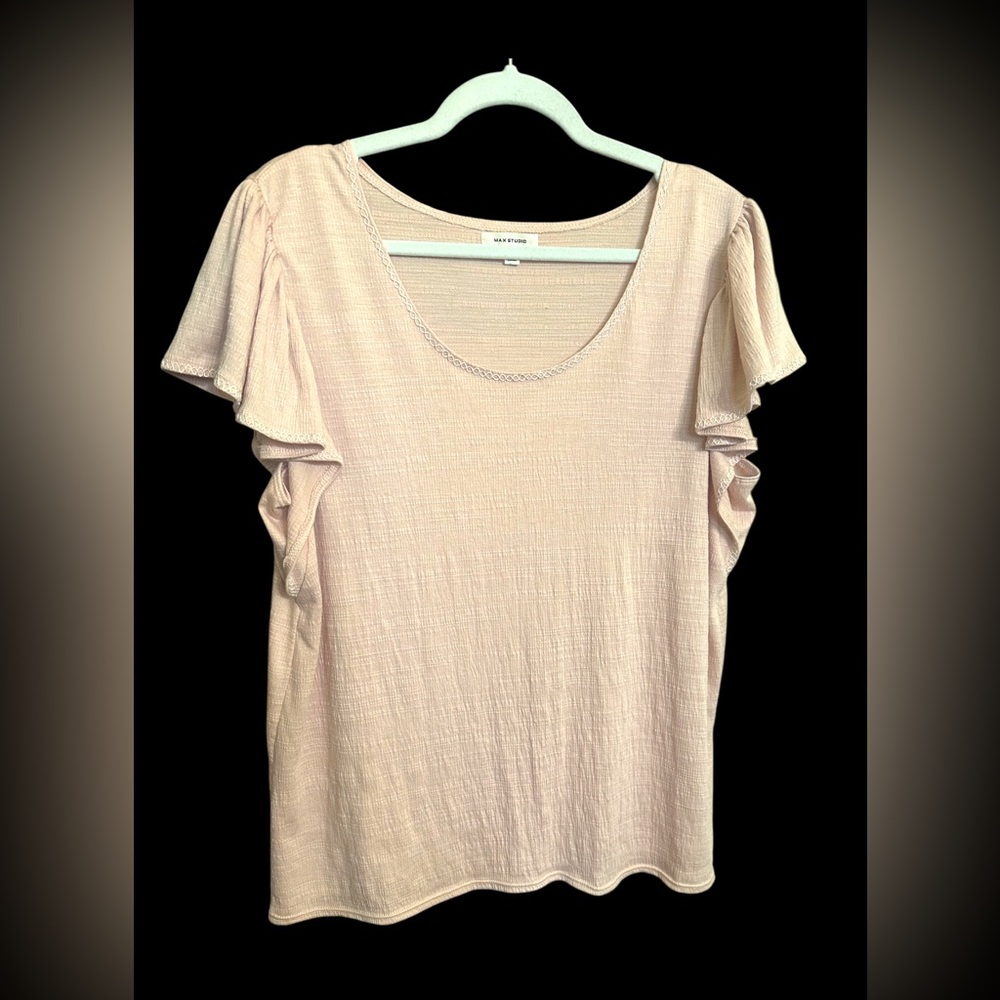 MAX STUDIO EUC Light Pink Ruffle Sleeve Top